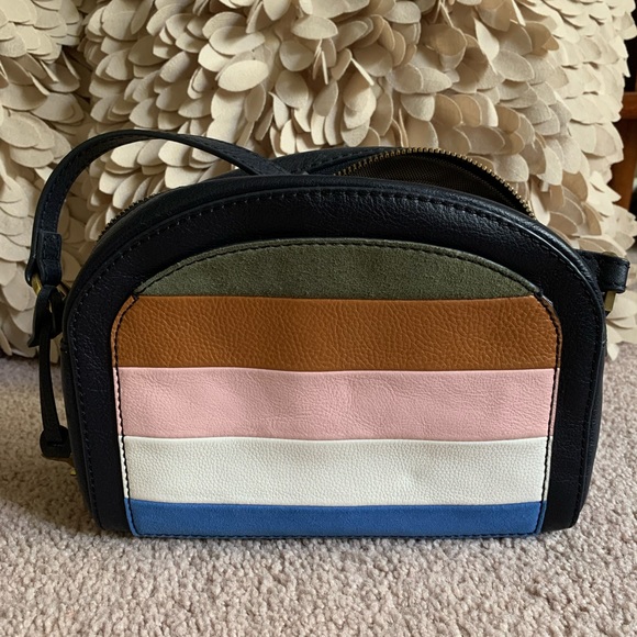 Pre-loved Fossil crossbody Bag - Picture 1 of 5